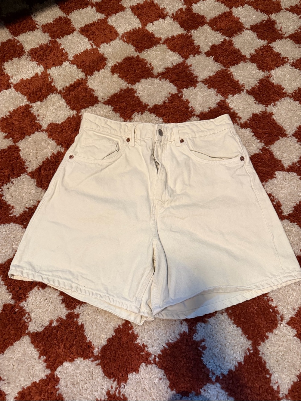 Zara Cream High-Rise Denim Shorts Size 8